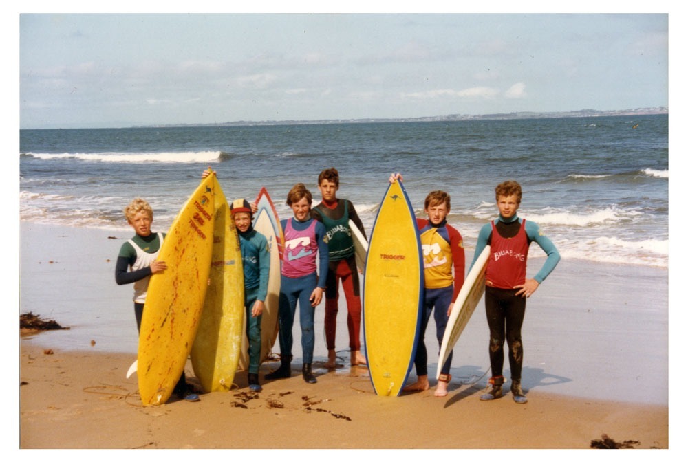 Surfcrew U14 Trigger Bros Surfcrew team U14 at Sometimes, Point Leo, Vic.
