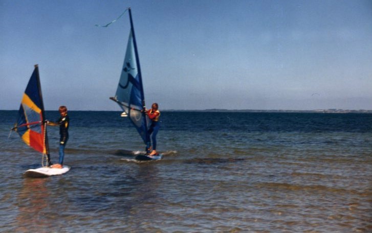 Matt and Simon Trigger Matt and Simon Trigger windsurfing in the early 80s with kids rigs