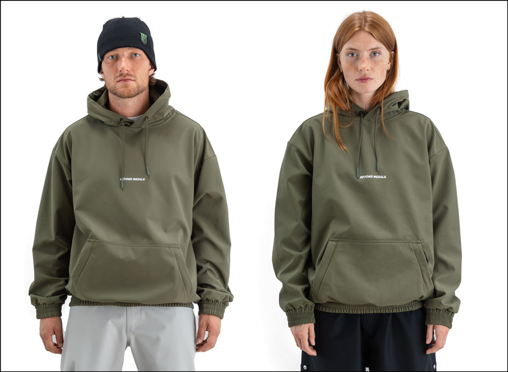 Beyond Medals Softshell Hoodie Green A 5k waterproof hoodie for snowboarding from Beyond Medals